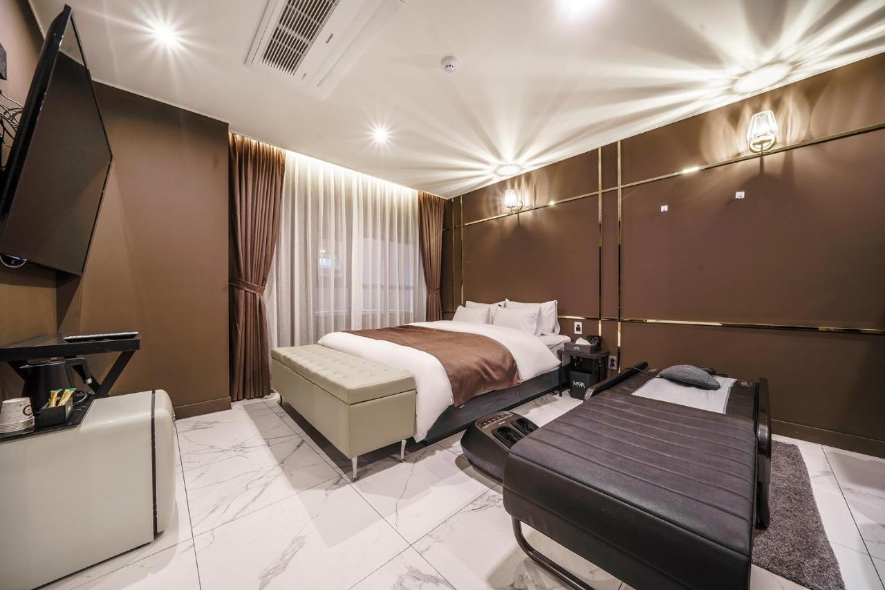 Hotel Maria 平沢市 エクステリア 写真